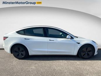 Tesla Model 3 STANDARD RANGE +