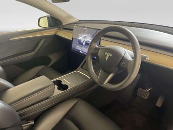 Tesla Model Y (Dual Motor) Long Range SUV 5dr Electric Auto 4WDE (384 bhp)