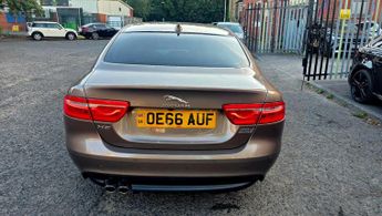 Jaguar XE 2.0d Portfolio Auto AWD Euro 6 (s/s) 4dr