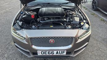 Jaguar XE 2.0d Portfolio Auto AWD Euro 6 (s/s) 4dr