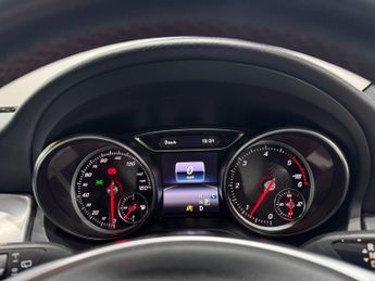 Mercedes-Benz GLA 2.1 GLA220d AMG Line (Premium) 7G-DCT 4MATIC Euro 6 (s/s) 5dr