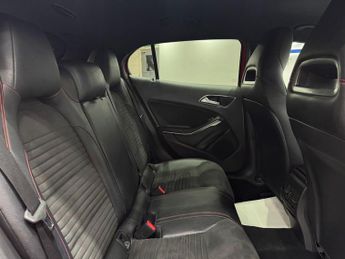 Mercedes-Benz GLA 2.1 GLA220d AMG Line (Premium) 7G-DCT 4MATIC Euro 6 (s/s) 5dr