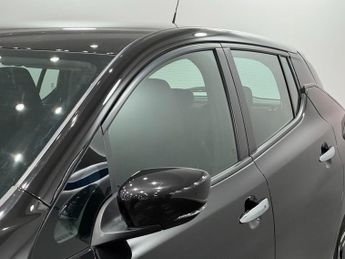 Nissan Leaf 39kWh Acenta Auto 5dr