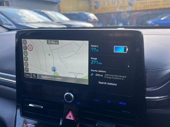Hyundai IONIQ 38.3kWh Premium SE Auto 5dr