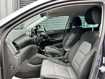 HYUNDAI TUCSON 1.6 Tucson SE Nav TGDi 2WD Semi-Auto 5dr