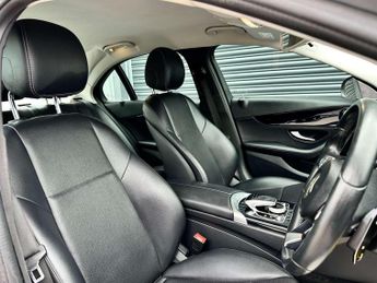 Mercedes-Benz C-CLASS 2.1 C250 SE Bluetec Auto 4dr