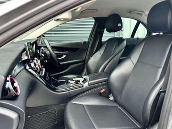 Mercedes-Benz C-CLASS 2.1 C250 SE Bluetec Auto 4dr