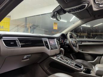 Porsche Macan 3.0 V6 S PDK 4WD Euro 6 (s/s) 5dr