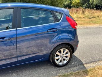 Ford Fiesta 1.25 Zetec 5dr