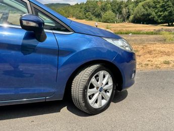 Ford Fiesta 1.25 Zetec 5dr