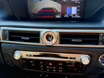 Lexus GS 2.5 300h Luxury CVT Euro 5 (s/s) 4dr