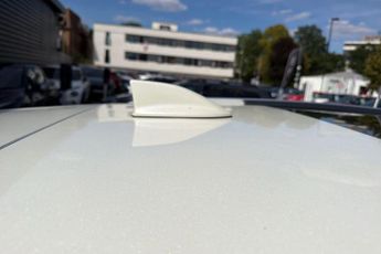 Nissan Qashqai 1.3 DiG-T MH 158 N-Connecta 5dr Xtronic