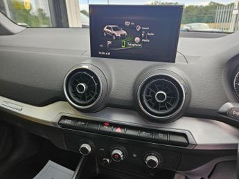 Audi Q2 1.4 TFSI CoD S line Euro 6 (s/s) 5dr