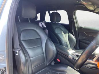 Mercedes-Benz C Class 2.1 C220d AMG Line G-Tronic+ Euro 6 (s/s) 5dr