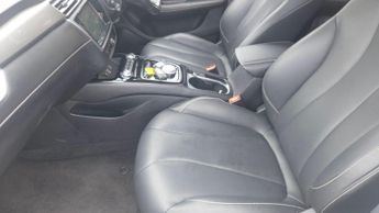 MG MG5 52.5kWh Exclusive Auto 5dr