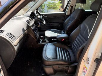 Skoda Yeti 1.2 TSI SE L Drive Outdoor DSG Euro 6 (s/s) 5dr