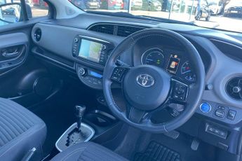 Toyota Yaris 1.5 VVT-h Icon Tech Hatchback 5dr Petrol Hybrid E-CVT Euro 6 (s/
