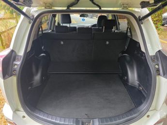 Toyota RAV4 2.5 VVT-h Business Edition Plus CVT Euro 6 (s/s) 5dr (Safety Sen
