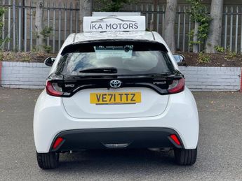 Toyota Yaris 1.5 VVT-h Icon E-CVT Euro 6 (s/s) 5dr