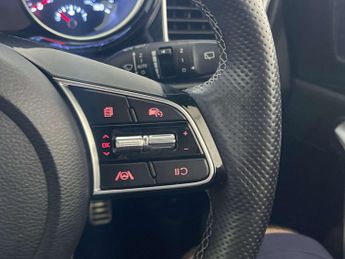 Kia Ceed 1.5 T-GDi GT-Line Hatchback 5dr Petrol Manual Euro 6 (s/s) (158 