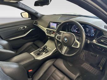BMW 3 Series 2.0 330e 12kWh M Sport Saloon 4dr Petrol Plug-in Hybrid Auto Eur