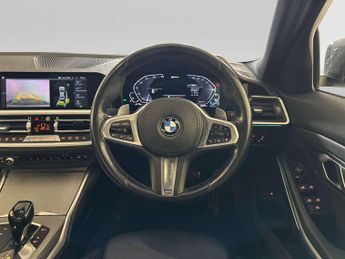 BMW 3 Series 2.0 330e 12kWh M Sport Saloon 4dr Petrol Plug-in Hybrid Auto Eur