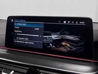 BMW 5 Series 530e xDrive M Sport Touring