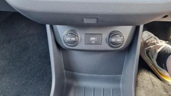 HYUNDAI IONIQ ELECTRIC HATCHBACK PREMIUM 5DR Automatic