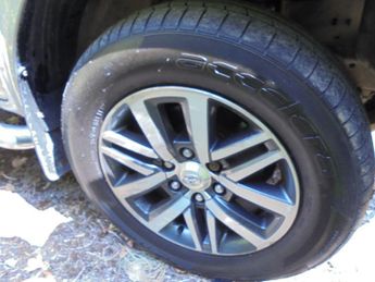 Toyota Hilux 2.4 D-4D Icon Pickup Double Cab 4dr Diesel Manual 4WD Euro 6 (3.