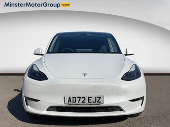 Tesla Model Y LONG RANGE AWD