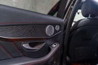 Mercedes-Benz C Class 3.0 C43 V6 AMG (Premium Plus) Saloon 4dr Petrol G-Tronic+ 4MATIC