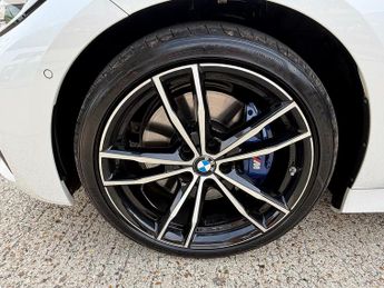 BMW 3 Series 2.0 320i M Sport Saloon 4dr Petrol Auto Euro 6 (s/s) (184 ps)