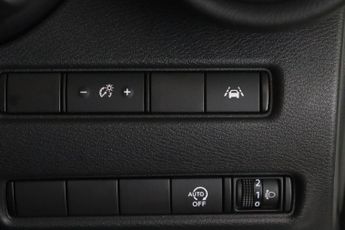 Nissan Juke 1.0 DIG-T N-Connecta DCT Auto Euro 6 (s/s) 5dr