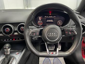 Audi TT 2.0 TFSI 40 S line S Tronic Euro 6 (s/s) 3dr