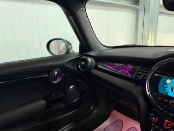 MINI Hatch 2.0 John Cooper Works Auto Euro 6 (s/s) 3dr