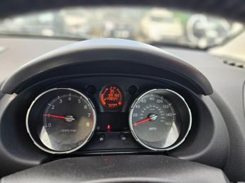 Nissan Qashqai 2.0 Acenta CVT 5dr