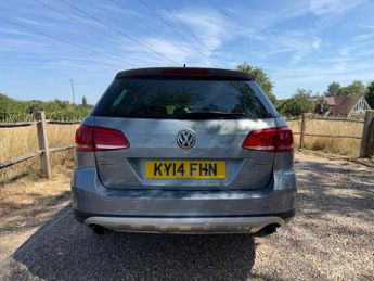 Volkswagen Passat 2.0 TDI BlueMotion Tech Alltrack DSG 4Motion Euro 5 (s/s) 5dr