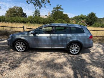Volkswagen Passat 2.0 TDI BlueMotion Tech Alltrack DSG 4Motion Euro 5 (s/s) 5dr