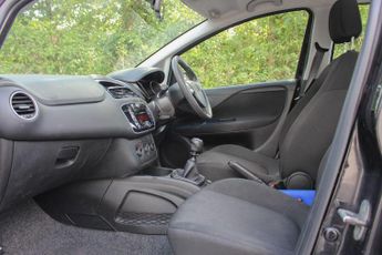 Fiat Punto 1.2 Pop + Euro 6 5dr