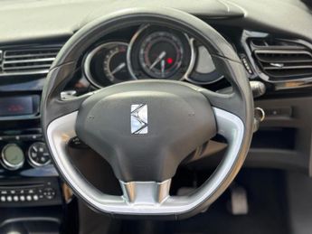 Citroen DS3 Cabrio 1.6 VTi DStyle Plus Auto Euro 5 2dr
