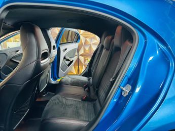Mercedes-Benz A Class 2.1 A200d AMG Line (Executive) 7G-DCT Euro 6 (s/s) 5dr