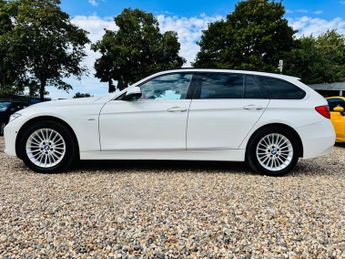 BMW 3 Series 2.0 320i Luxury Touring 5dr Petrol Auto Euro 6 (s/s) (184 ps)