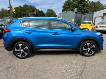Hyundai TUCSON 2.0 CRDi Premium Auto 4WD Euro 6 5dr