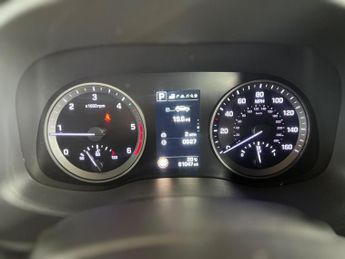 Hyundai TUCSON 2.0 CRDi Premium Auto 4WD Euro 6 5dr
