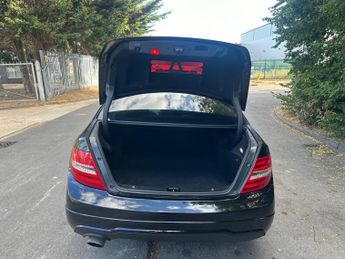 Mercedes-Benz C Class 1.8 C180 BlueEfficiency Sport G-Tronic+ Euro 5 (s/s) 4dr