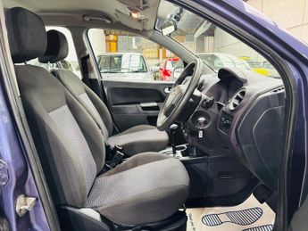 Ford Fusion 1.6 Zetec Climate 5dr