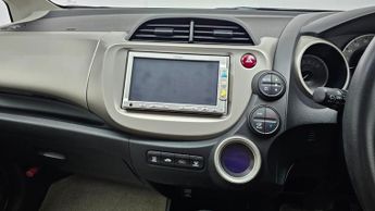 Honda Jazz 1.3h IMA HX Hatchback 5dr Petrol Hybrid CVT Euro 5 (102 ps)