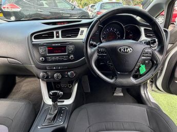 Kia Ceed 1.6 CRDi 2 Sportswagon 5dr Diesel Auto Euro 5 (126 bhp)