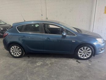Vauxhall Astra 1.6 16v Elite Auto Euro 5 5dr