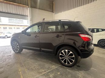 Nissan Qashqai 1.6 n-tec+ CVT 2WD Euro 5 5dr